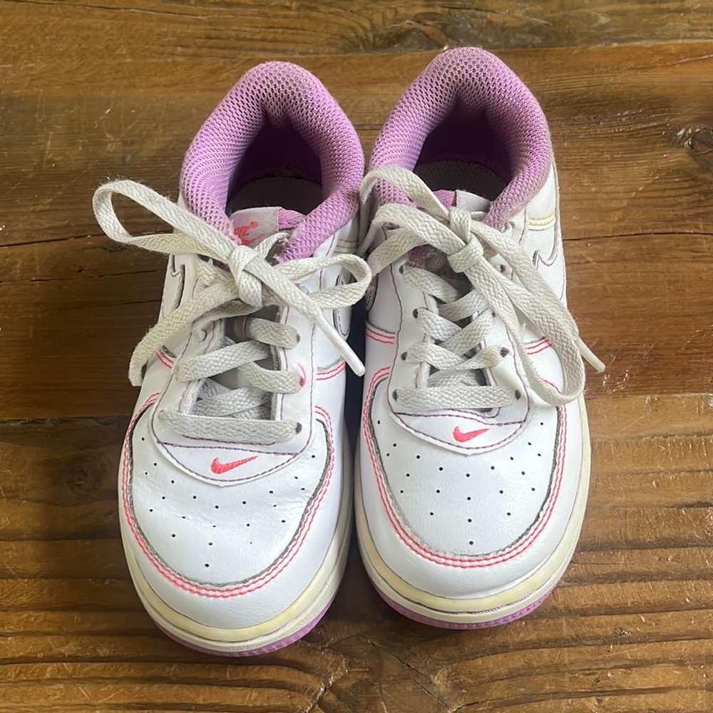 Nike Force Sneakers